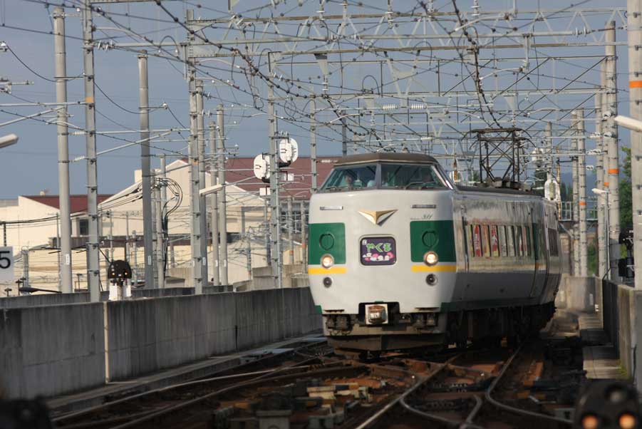 山陰本線出雲市駅 381系特急「やくも」