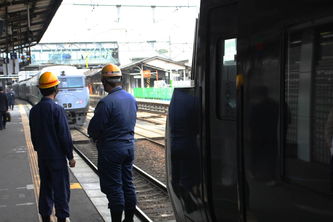 鹿児島本線熊本駅　787系特急「リレーつばめ」