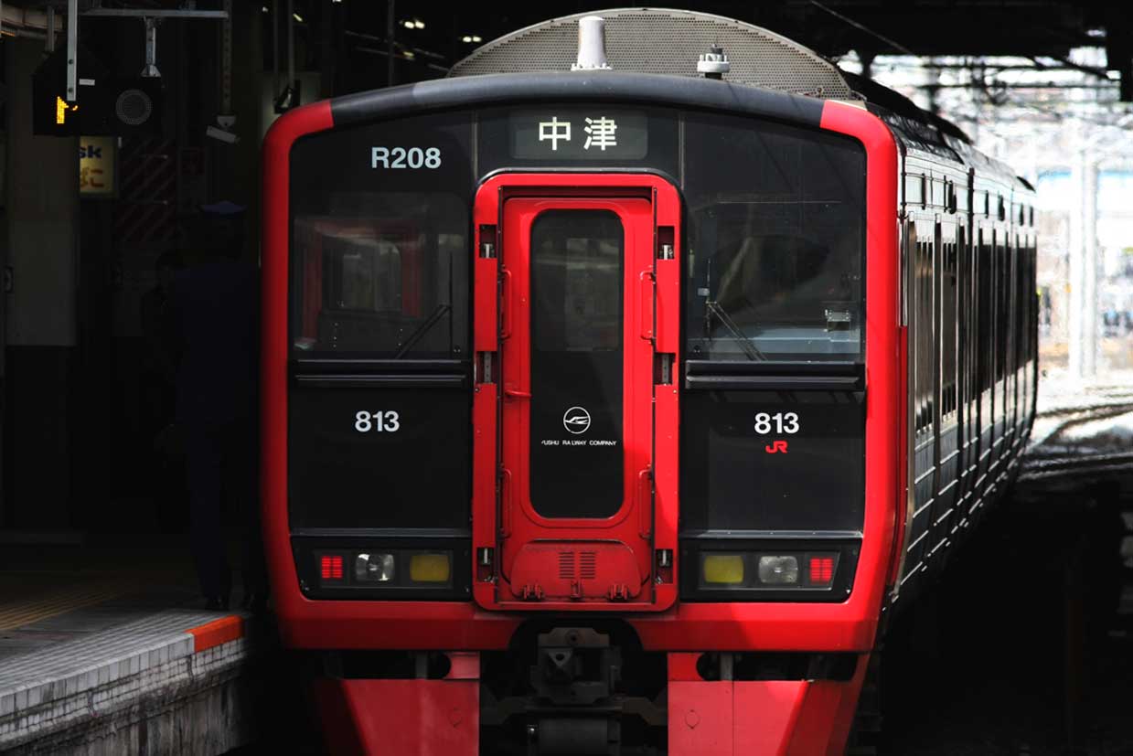 小倉駅 813系普通列車