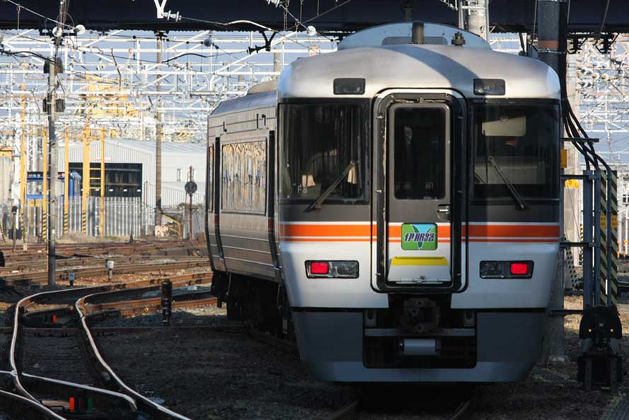 豊橋駅　373系特急「ワイドビュー伊那路」