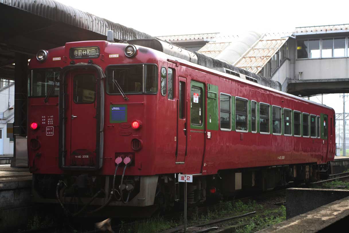 和田山駅　キハ40系普通列車