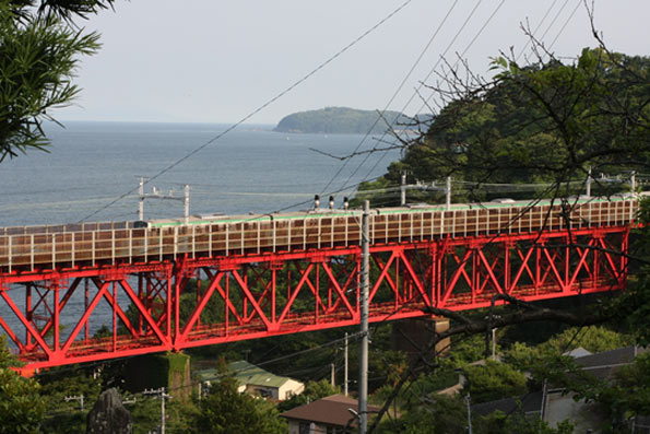 東海道本線根府川-真鶴 E231系普通列車