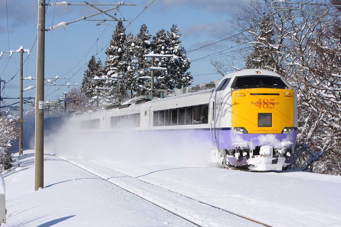 東北本線狩場沢－清水川　485系3000番台特急「つがる」