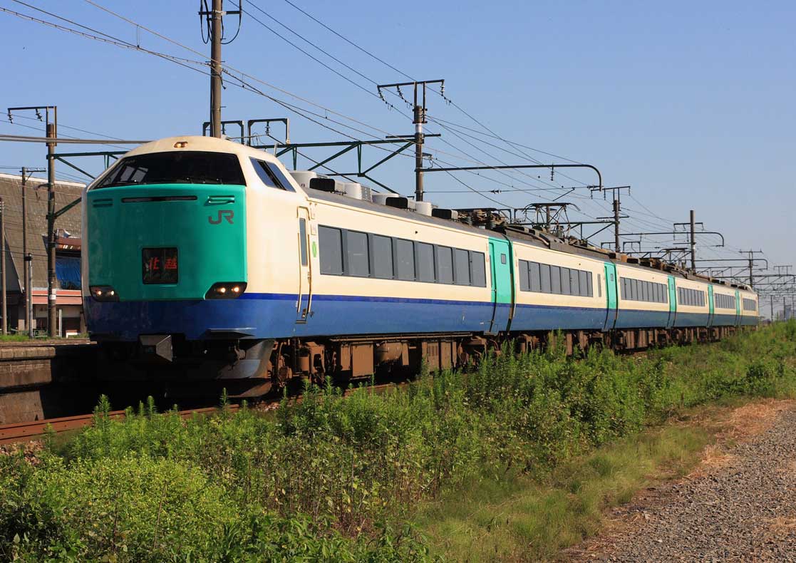 信越本線帯織駅　485系3000番台特急「北越」