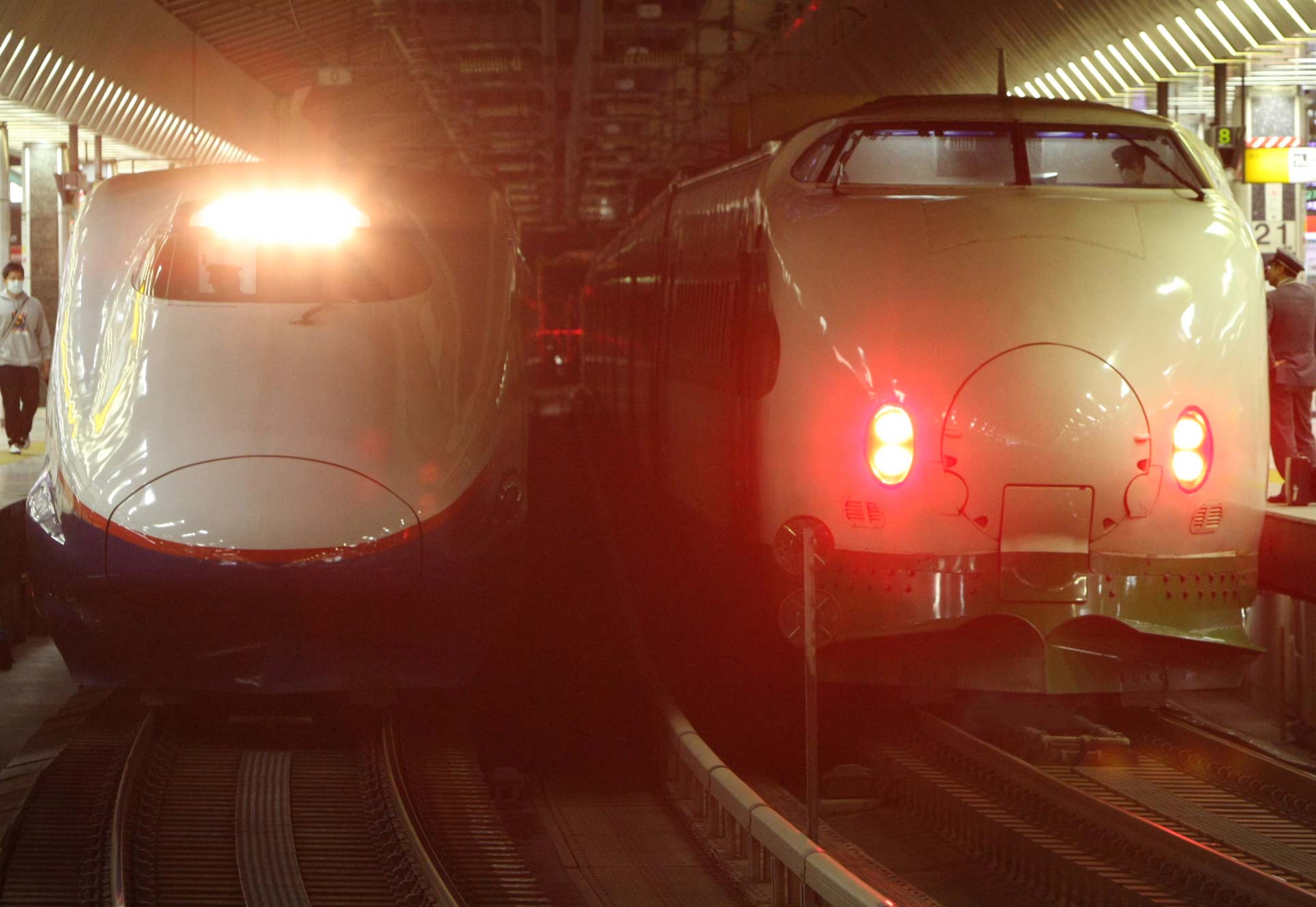 東京駅　E2系「あさま」＋200系「とき」