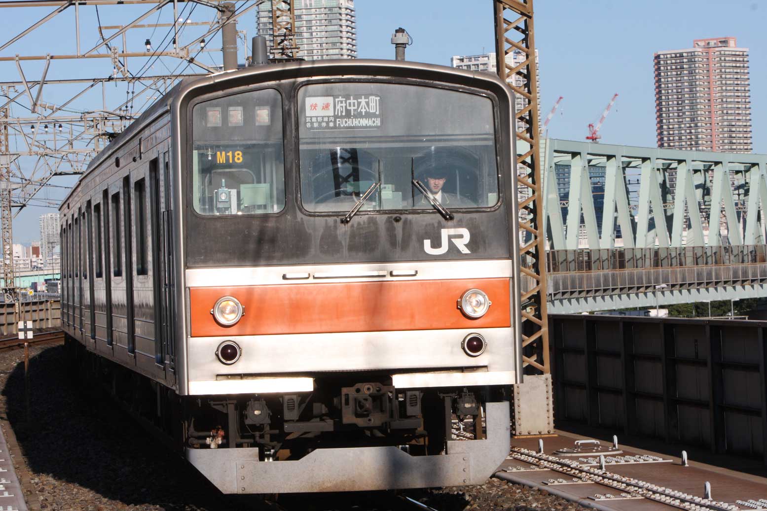 京葉線新木場駅　205系普通列車