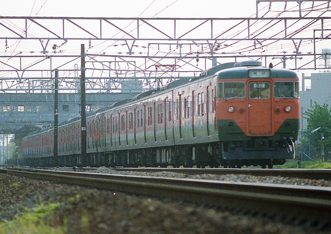 東海道本線摂津富田 113系快速列車