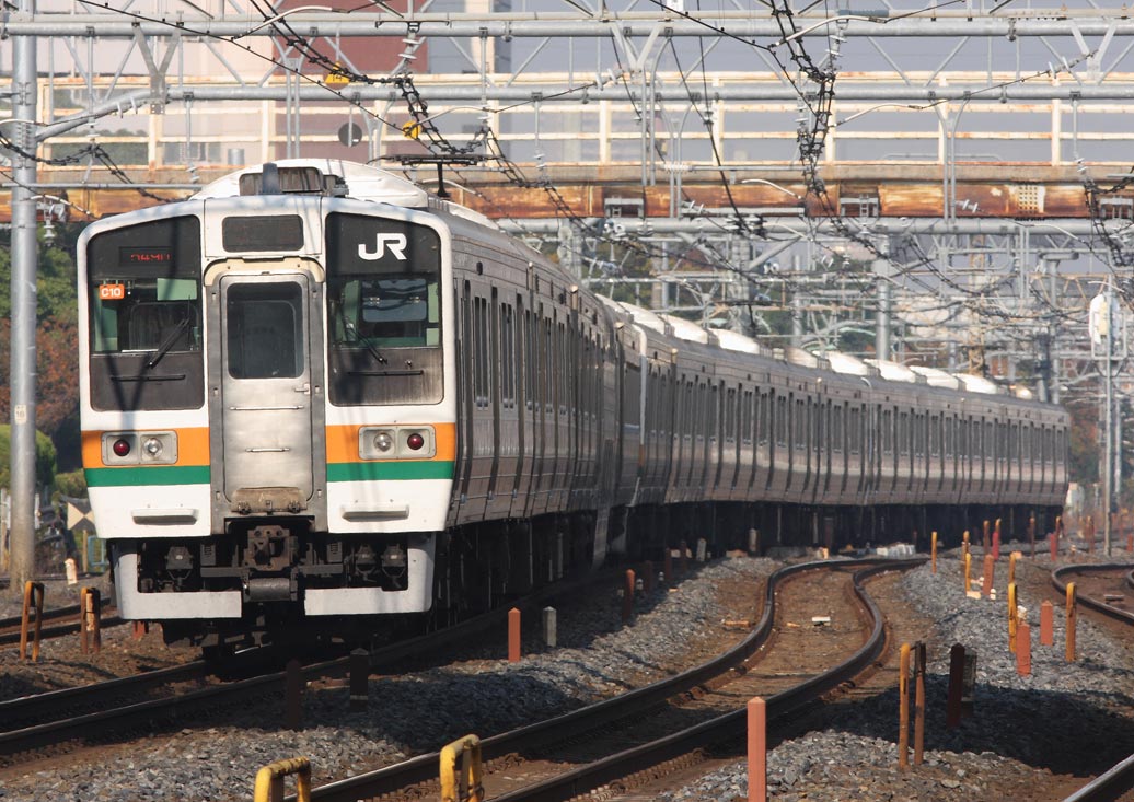 東北本線蕨－浦和　211系普通列車