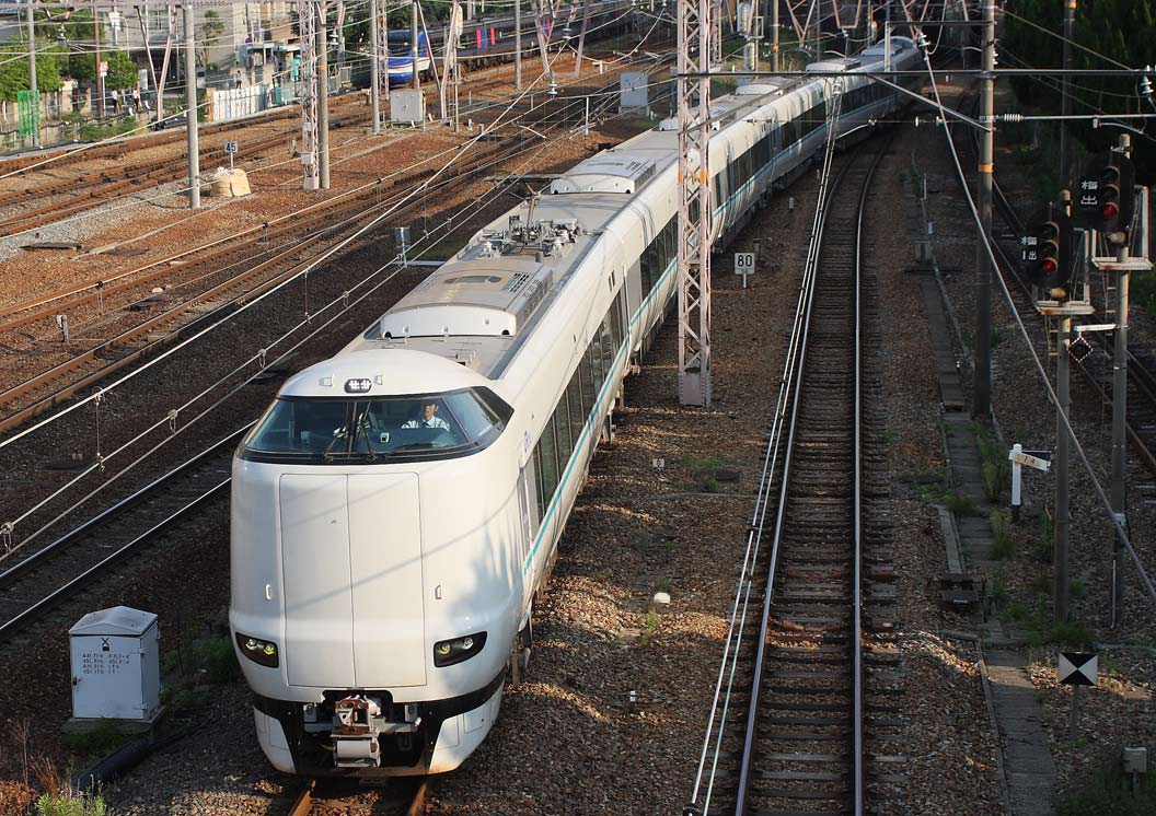 新大阪駅入線　287系特急「くろしお」