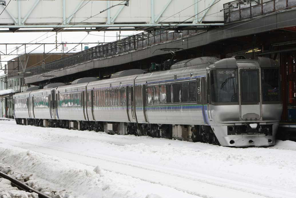 旧旭川駅 789系1000番台特急「スーパーカムイ」