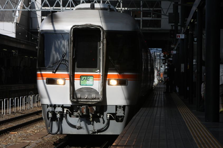 京都駅 キハ85系特急「(ワイドビュー)ひだ」